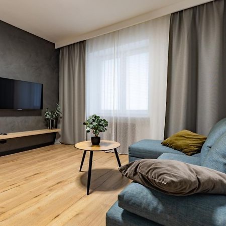 Apartamenty Premium, Faktura Vat, Zrodlowa Centrum Parter Ground Floor Parking Super Lokalizacja Two Bedrooms Kitchen 50 M2 Kielce Eksteriør billede