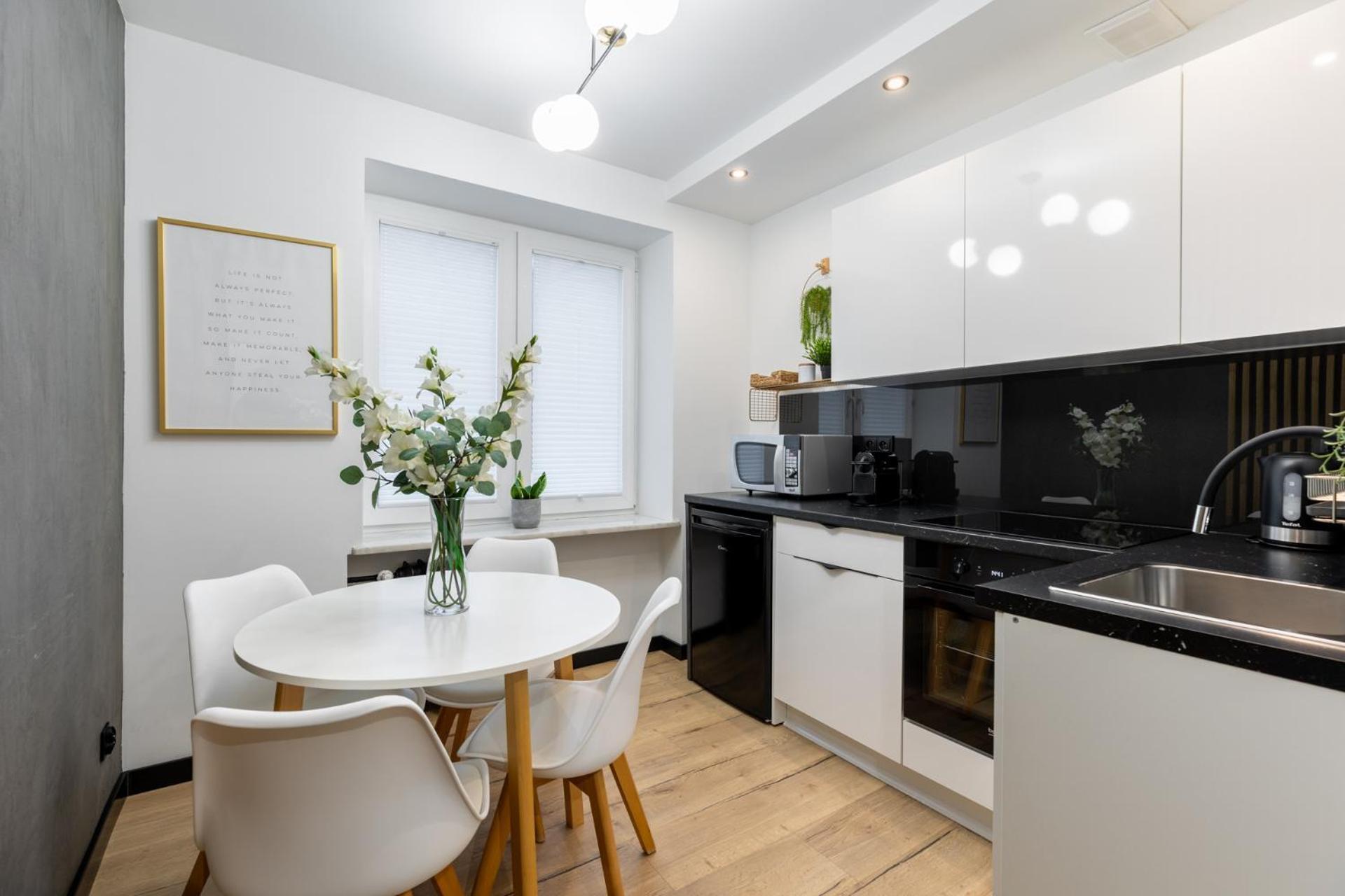 Apartamenty Premium, Faktura Vat, Zrodlowa Centrum Parter Ground Floor Parking Super Lokalizacja Two Bedrooms Kitchen 50 M2 Kielce Eksteriør billede